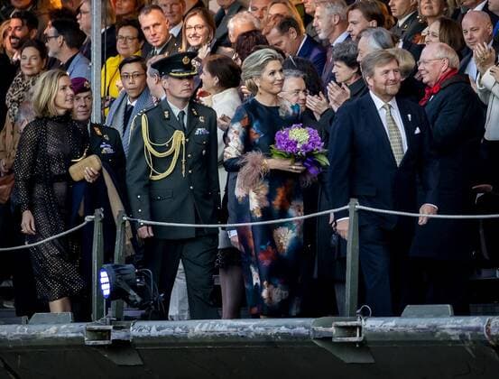 2022 05 05 21 02 48 AMSTERDAM King Willem Alexander and Queen Maxima during the May 5 concert on the Amstel in front of the Royal Theater Carre Liberation Day was celebrated as usual after two corona years KOEN VAN WEEL netherlands out belgium out  Copyright: xx x448091694x originalFilename: 448091694.jpg