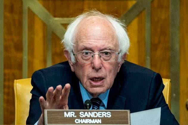 May 5, 2022, Washington, District of Columbia, United States: U.S. Senator BERNIE SANDERS (I-VT) speaking at a hearing of the Senate Budget Committee. Washington United States - ZUMAb161 20220505_zap_b161_003 Copyright: xMichaelxBrochsteinx