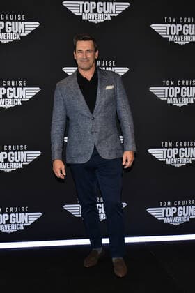 Top Gun Maverick Film Photocall MEXICO CITY, MEXICO - MAY 6, 2022: American actor Jon Hamm poses for photos during the film photocall to promote Top Gun Maverick at Ritz Carton Mexico City Hotel. On May 6, 2022 in Mexico City, Mexico. (Photo by Carlos Tischler Eyepix Group). Copyright: xCarlosxTischlerx xEyepixxGroupx EYEPIX_CT_06052022_64085