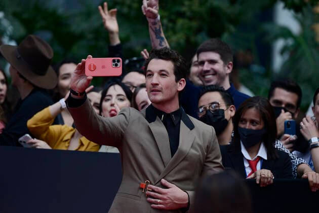 Top Gun: Maverick Film Premiere MEXICO CITY, MEXICO - MAY 6, 2022: American actor Miles Teller attends at the red carpet of Top Gun: Maverick film premiere at Cinepolis Toreo Parque Central. On May 6, 2022 in Mexico City, Mexico. (Photo by Carlos Tischler Eyepix Group). Copyright: xCarlosxTischlerx xEyepixxGroupx EYEPIX_CT_06052022_64218