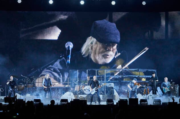 Santiano live at a concert of the Wenn die Kälte kommt tour at the ZAG Arena Hannover, 07 05 2022 Foto:xU.xStammx xFuturexImage