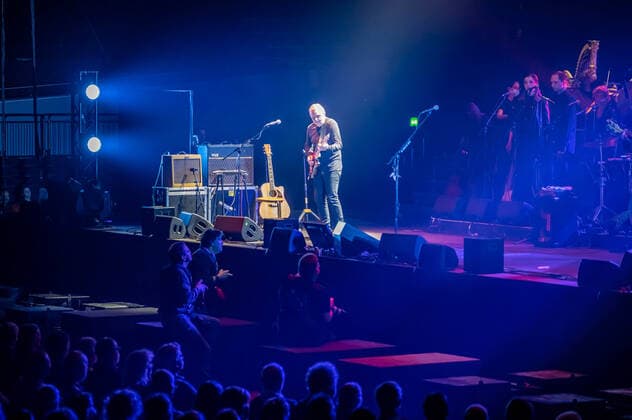 Symphonic Floyd brings Pink Floyd classics with orchestra Symphonic Floyd plays hits of Pink Floyd in the Dortmund Westfalenhalle The Hagen band Green, consisting in part of musicians from the bands Extrabreit and Grob