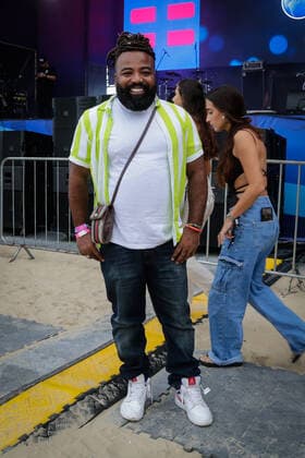 RIO DE JANEIRO, RJ - 08.05.2022: TIM MUSIC FESTIVAL RJ - RODRIGO FRANÇA ex-BBB 19 during the TIM Music Rio Festival, a music festival that brings together great names of national music, for free, at Copacabana Beach, in Rio de Janeiro, RJ. x2203424x  AndréxHorta