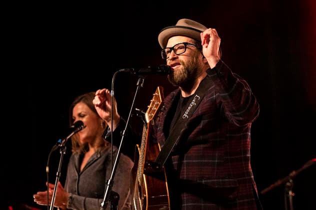 Gregor Meyle live at a concert of his Unplugged Tour at Kaisersaal Erfurt, 08 05 2022 Foto:xM.xKremerx xFuturexImage