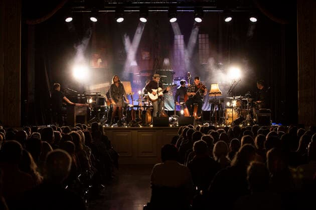 Gregor Meyle live at a concert of his Unplugged Tour at Kaisersaal Erfurt, 08 05 2022 Foto:xM.xKremerx xFuturexImage