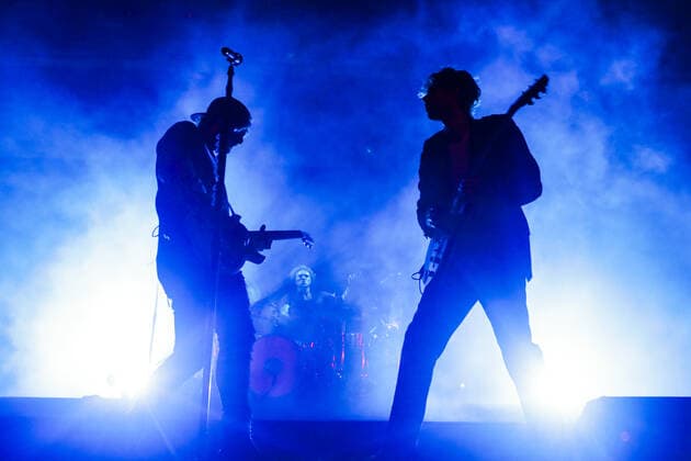 5 Seconds Of Summer In Concert Luke Hemmings and Michael Clifford from Australian pop rock band from Sydney 5 Seconds of Summer in concert at Carroponte, Sesto San Giovanni, Italy, on May 08 2022 Milano Italy  Copyright: xMairoxCinquettix originalFilename: cinquetti-5seconds220508_npF8c.jpg