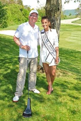 24 Europa Park EAGLES Golf Cup Thomas M Stein and Domitila Barros Miss Germany 2022 on the occasion of the 24 Europa Park EAGLES Golf Cup on 09 05 2022 at Golfclub Breisgau in Herbolzheim Tutschfelden 20220509MWI17528