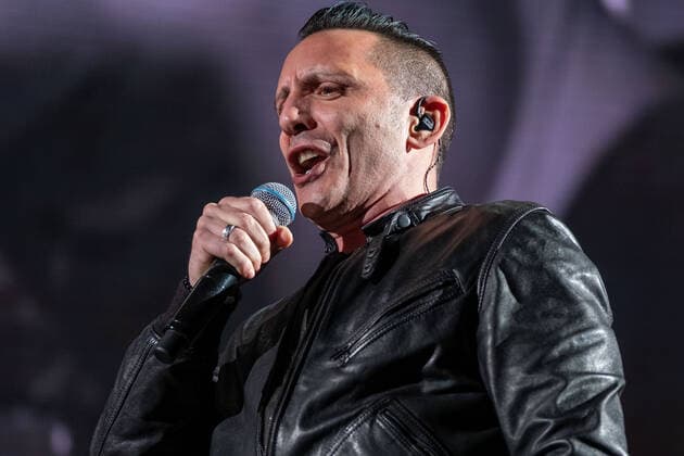 Moda Perform In Verona, Italy Francesco Kekko Silvestre - Moda during the Music Concert MODA - Buona Fortuna Tour on May 09, 2022 at the Arena di Verona in Verona, Italy Verona Italy  Copyright: xRobertoxTommasinix originalFilename: livemedia-modabuon220509_npXJD.jpg