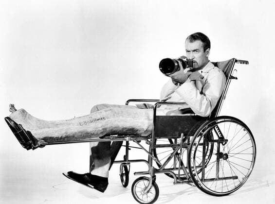 Archivbilder der Woche KW19 Rear window Rear window Year : 1954 - USA Director : Alfred Hitchcock James Stewart . It is forbidden to reproduce the photograph out of context of the promotion of the film. It must be credited to the Film Company and or the photographer assigned by or authorized by allowed on the set by the Film Company. Restricted to Editorial Use. Photo12 does not grant publicity rights of the persons represented. Copyright: xPhoto12 WolfTracerArchivex A7B11A01_212