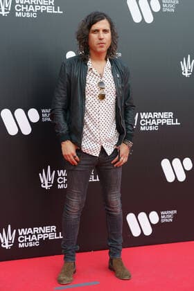 May 10, 2022, Madrid, Spain: Raul GutiÃ rrez, better known as Rulo during the photocall of the opening of the Warner music station in Madrid. Madrid Spain - ZUMAs197 20220510_zaa_s197_139 Copyright: xAtilanoxGarciax