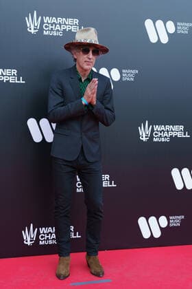 May 10, 2022, Madrid, Spain: Mikel Erentxun during the photocall of the opening of the Warner music station in Madrid. Madrid Spain - ZUMAs197 20220510_zaa_s197_134 Copyright: xAtilanoxGarciax