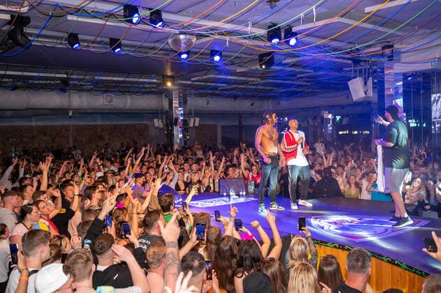 20220511 Maxwell and Joshi Mizu live at Mega Park PALMA, SPAIN MAY 11 2022 Maxwell Rapper Maxwell Kwabena Schaden and Joshi Mizu Josef Valenzuela at Maxwell and Joshi Mizu live at Mega Park on May 11, 2022 in Palma, Palma Baleares Spain