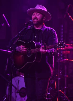 Forest Blakk Konzert in Fort Lauderdale FORT LAUDERDALE FL - MAY 10: Forest Blakk performs at Revolution Live on May 10, 2022 in Fort Lauderdale, Florida. Copyright: xmpi04x
