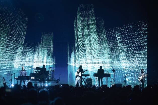11 05 2022, xlakx, Entertaiment music pop, a ha emspor, v l The Norwegian band a ha around Magne Furuholmen,singer Morten Harket and Paul Waaktaar Savoy performs at the Mercedes Benz Arena on tour Germany play hunting high and low Berlin