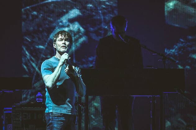 11 05 2022, xlakx, Entertaiment music pop, a ha emspor, v l The Norwegian band a ha around singer Morten Harket M performs in the Mercedes Benz Arena on tour Germany play hunting high and low Berlin
