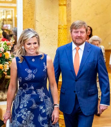 12-05-2022 The Hague King Willem-Alexander, with Queen Maxima, attend the Appeltjes van Oranje, Apples of Orange, award ceremony at Noordeinde palace in The Hague. Â  Copyright: xPPEx
