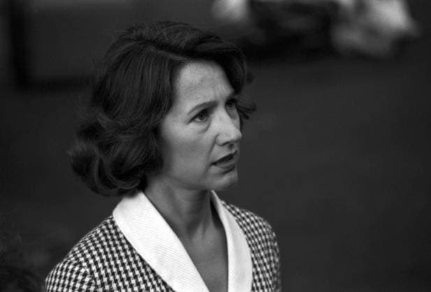 Nathalie Baye on the set of the film La Baule-les Pins Nathalie Baye on the set of the film La Baule-les Pins ( C est la Vie ) directed by Diane Kurys in 1989 (released in 1990). Copyright: xAndrÃ©xCrudo Photo12x ACD20A00_004
