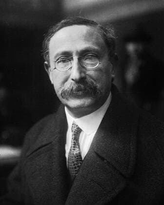 Salomon Arvid Achates Lindman Salomon Arvid Achates Lindman (19 September 1862 - 9 December 1936) served as Prime Minister of Sweden, from 1906 to 1911 and from 1928 to 1930. c.1915 Copyright: xPhoto12 AnnxRonanxPicturexLibraryx ARP18A08_018