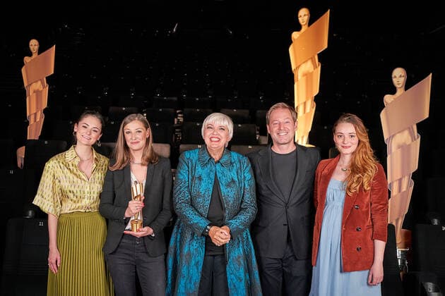 Nomination announcement German Film Award 2022 Lea van Acken, Alexandra Maria Lara, Claudia Roth, Federal Government Commissioner for Culture and the Media and Florian Gallenberger and Maria Ehrich at the photo session for the nomination announcement German Film Award 2022 on May 12 at the cinema in the KulturBrauerei in Berlin. Copyright: xEventpressxRadkex
