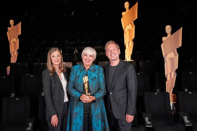 Nomination announcement German Film Award 2022 Alexandra Maria Lara, Claudia Roth, Federal Government Commissioner for Culture and the Media and Florian Gallenberger at the photo session for the nomination announcement German Film Award 2022 on May 12 at the cinema in the KulturBrauerei Berlin Copyright: xEventpressxRadkex
