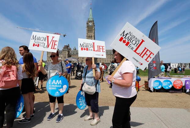 May 12, 2022, Ottawa, ON, CANADA: People take part in the March for Life on Parliament Hill in Ottawa on Thursday, May 12, 2022. Ottawa CANADA  - ZUMAc35_ 20220512_zaf_c35_133 Copyright: xPatrickxDoylex