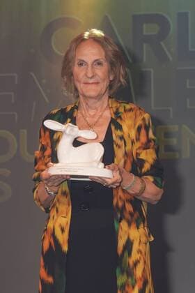 For the fifth time, the prize will be awarded in Laupheim Dr Gabriela Sperl Award of the Carl Laemmle Producer Prize For the fifth time, the prize will be awarded in Laupheim Laupheim, Schloss Grosslaupheim, 12 05 2022 SP_GHR