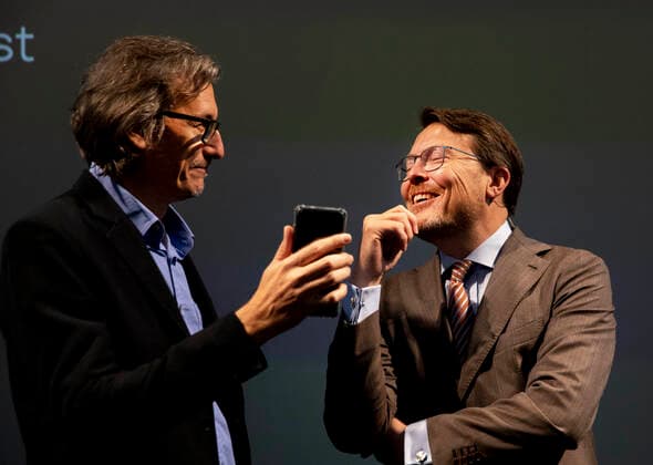 Entertainment Bilder des Tages 14-05-2022 Amsterdam Prince Constantijn attend the World Press Photo Contest 2022 at the Nieuwe Kerk Amsterdam. Â  Copyright: xPPEx