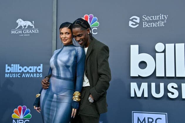 Kylie Jenner and Travis Scott attend the annual Billboard Music Awards held at the MGM Grand Garden Arena in Las Vegas, Nevada on May 15, 2022.  LAV202205150136 JIMxRUYMEN