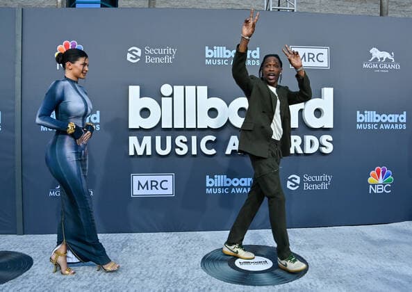 Kylie Jenner and Travis Scott attend the annual Billboard Music Awards held at the MGM Grand Garden Arena in Las Vegas, Nevada on May 15, 2022.  LAV202205150143 JIMxRUYMEN