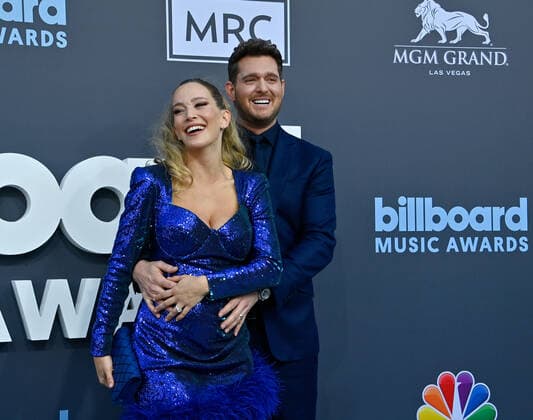 Luisana Lopilato and Michael Bublé attend the annual Billboard Music Awards held at the MGM Grand Garden Arena in Las Vegas, Nevada on May 15, 2022.  LAV202205150366 JIMxRUYMEN