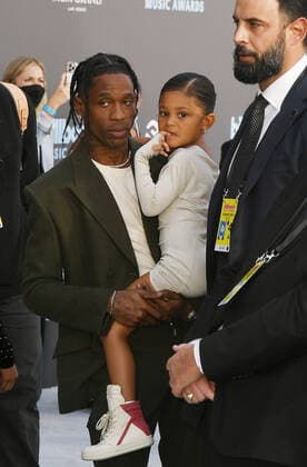 May 15, 2022, Las Vegas, NV, USA: Travis Scott and Daughter Stormi Scott attend the 2022 Billboard Music Awards at MGM Grand Garden Arena on May 15, 2022 in Las Vegas, Nevada. Las Vegas USA - ZUMAs181 20220515_zea_s181_165 Copyright: xImagespacex