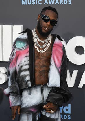 May 15, 2022, Las Vegas, NV, USA: Burna Boy attends the 2022 Billboard Music Awards at MGM Grand Garden Arena on May 15, 2022 in Las Vegas, Nevada. Las Vegas USA - ZUMAs181 20220515_zea_s181_210 Copyright: xImagespacex