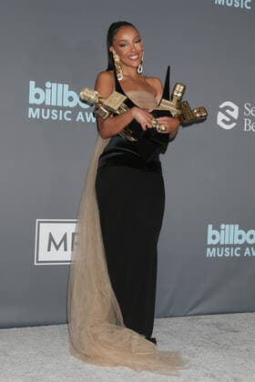 LOS ANGELES - MAY 15: Doja Cat at the 2022 Billboard Music Awards at MGM Garden Arena on May 15, 2022 in Las Vegas, NV  Copyright: xHutchinsxPhotox xipa-agency.netx x 2022xKathyxHutchinsx xHutchinsx