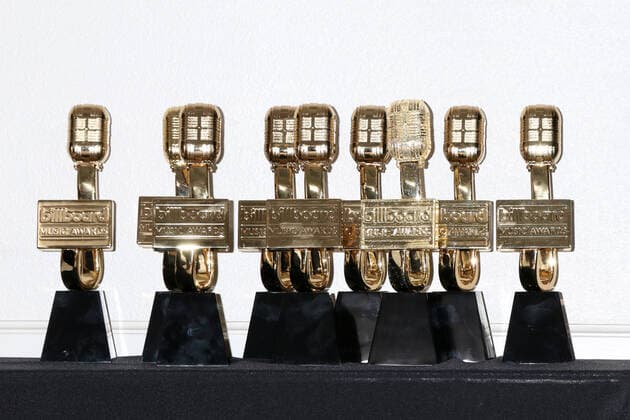 LOS ANGELES - MAY 15: Billboard Awards at the 2022 Billboard Music Awards at MGM Garden Arena on May 15, 2022 in Las Vegas, NV  Copyright: xHutchinsxPhotox xipa-agency.netx x 2022xKathyxHutchinsx xHutchinsx