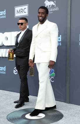 16 May 2022 - Las Vegas, NV - Sean Combs. 2022 Billboard Music Awards Red Carpet Arrivals. Photo Credit: MJT AdMedia 280177 2022-05-15 NV Las Vegas Etats-Unis  Copyright: xAdMediax STAR_280177_043