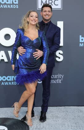 16 May 2022 - Las Vegas, NV - Luisana Lopilato, Michael Bublé. 2022 Billboard Music Awards Red Carpet Arrivals. Photo Credit: MJT AdMedia 280177 2022-05-15 NV Las Vegas Etats-Unis  Copyright: xAdMediax STAR_280177_045