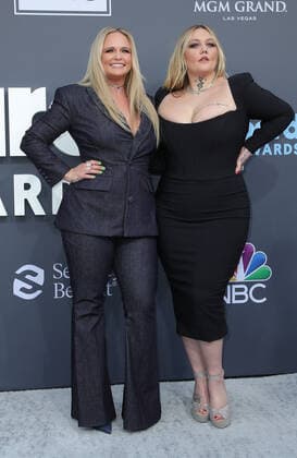 16 May 2022 - Las Vegas, NV - Elle King, Miranda Lambert. 2022 Billboard Music Awards Red Carpet Arrivals. Photo Credit: MJT AdMedia 280177 2022-05-15 NV Las Vegas Etats-Unis  Copyright: xAdMediax STAR_280177_051