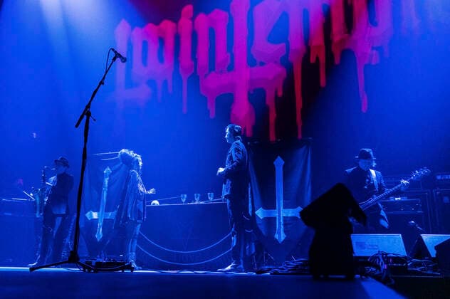 Alexandra James and Zachary James from Twin Temple live at ZAG Arena Hannover, 15 05 2022 Foto:xC.xSpeidelx xFuturexImage
