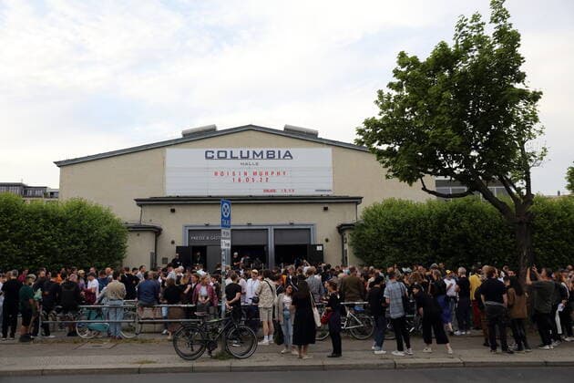 People at the entrance at the concert of Roisin Murphy at Columbiahalle in Berlin, 16 May 2022 Roisin Murphy concert Berlin