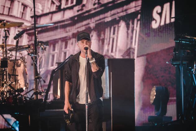 OneRepublic live in Z?rich, Switzerland Zurich, Switzerland. 16th, May 2022. The American band OneRepublic performs a live concert at Hallenstadion in Z?rich. Here singer and musician Ryan Tedder is seen live on stage. Z?rich Switzerland  Copyright: xGonzalesxPhoto TilmanxJentzschx