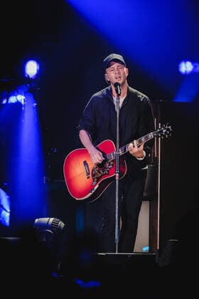 OneRepublic live in Z?rich, Switzerland Zurich, Switzerland. 16th, May 2022. The American band OneRepublic performs a live concert at Hallenstadion in Z?rich. Here singer and musician Ryan Tedder is seen live on stage. Z?rich Switzerland  Copyright: xGonzalesxPhoto TilmanxJentzschx
