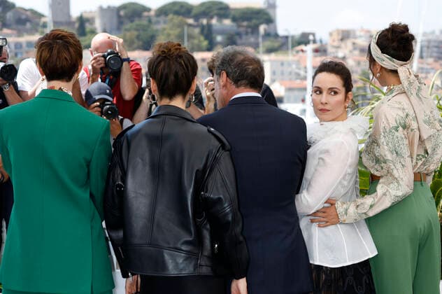 Rebecca Hall, Jasmine Trinca, Vincent Lindon, Noomi Rapace and Deepika Padukone at the International Jury Photocall at the Festival de Cannes 2022 75 Cannes International Film Festival at the Palais des Festivals Cannes, 17 05 2022. Foto:xD.xBedrosianx xFuturexImage