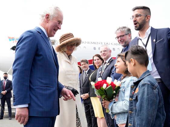 May 17, 2022, St. John s, NL, Canada: Prince Charles and Camilla, Duchess of Cornwall, arrive in St. John s to begin a three-day Canadian tour, Tuesday, May 17, 2022. St. John s Canada  - ZUMAc35_ 20220517_zaf_c35_107 Copyright: xPaulxChiassonx