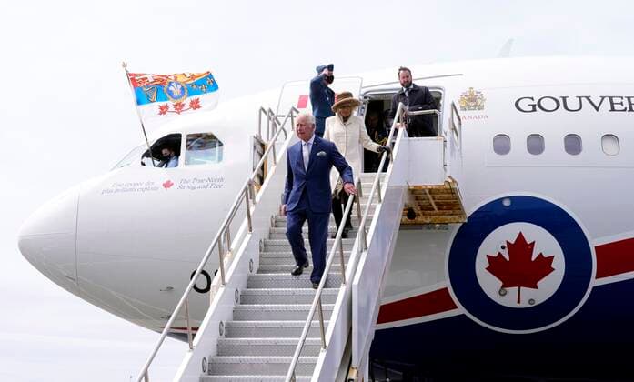 May 17, 2022, St. John s, NL, Canada: Prince Charles and Camilla, Duchess of Cornwall, arrive in St. John s to begin a three-day Canadian tour, Tuesday, May 17, 2022. St. John s Canada  - ZUMAc35_ 20220517_zaf_c35_108 Copyright: xPaulxChiassonx