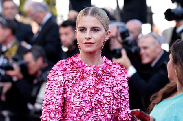 Caro Daur at the Opening Ceremony with the premiere of the feature film Coupez Final Cut at the Festival de Cannes 2022 75 Cannes International Film Festival at the Palais des Festivals Cannes, 17 05 2022. Foto:xS.xGabschx xFuturexImage