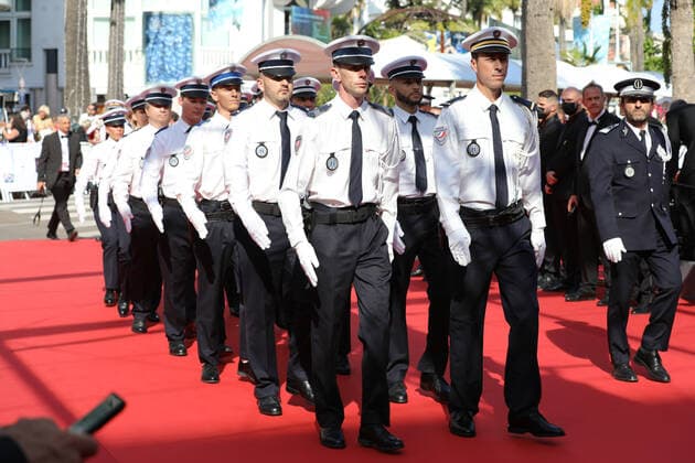 May 17, 2022, Cannes, Cote d Azur, France: Police makes its entrance ahead of the Final Cut screening and Opening Ceremony during 75th annual Cannes Film Festival Cannes France - ZUMAc179 20220517_zep_c179_091 Copyright: xMickaelxChavetx