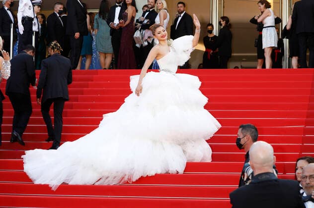 Urvashi Rautela at the Opening Ceremony with the premiere of the feature film Coupez Final Cut at the Festival de Cannes 2022 75 Cannes International Film Festival at the Palais des Festivals Cannes, 17 05 2022. Foto:xD.xBedrosianx xFuturexImage