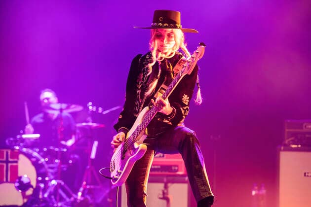 Eagles of Death Metal Oslo, Norway. 16th, May 2022. The American rock band Eagles of Death Metal performs a live concert at Sentrum Scene in Oslo. Here bass player Jennie Vee is seen live on stage. Oslo Norway Sentrum Scene  Copyright: xGonzalesxPhoto TerjexDokkenx