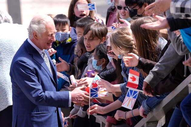 May 17, 2022, St. John s, NL, Canada: Prince Charles is greeted by well-wishers in St. John s as he arrives for a Royal visit to Canada on Tuesday, May 17, 2022. St. John s Canada  - ZUMAc35_ 20220517_zaf_c35_139 Copyright: xPaulxChiassonx