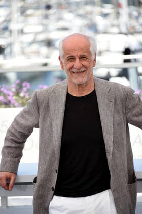 75th Cannes film festival 2022, Photocall ˜Esterno notte™ (exterior night) . Pictured: Toni Servillo  Copyright: xAlbertoxTerenghi Cannesx2022x xix xVenezia2020x